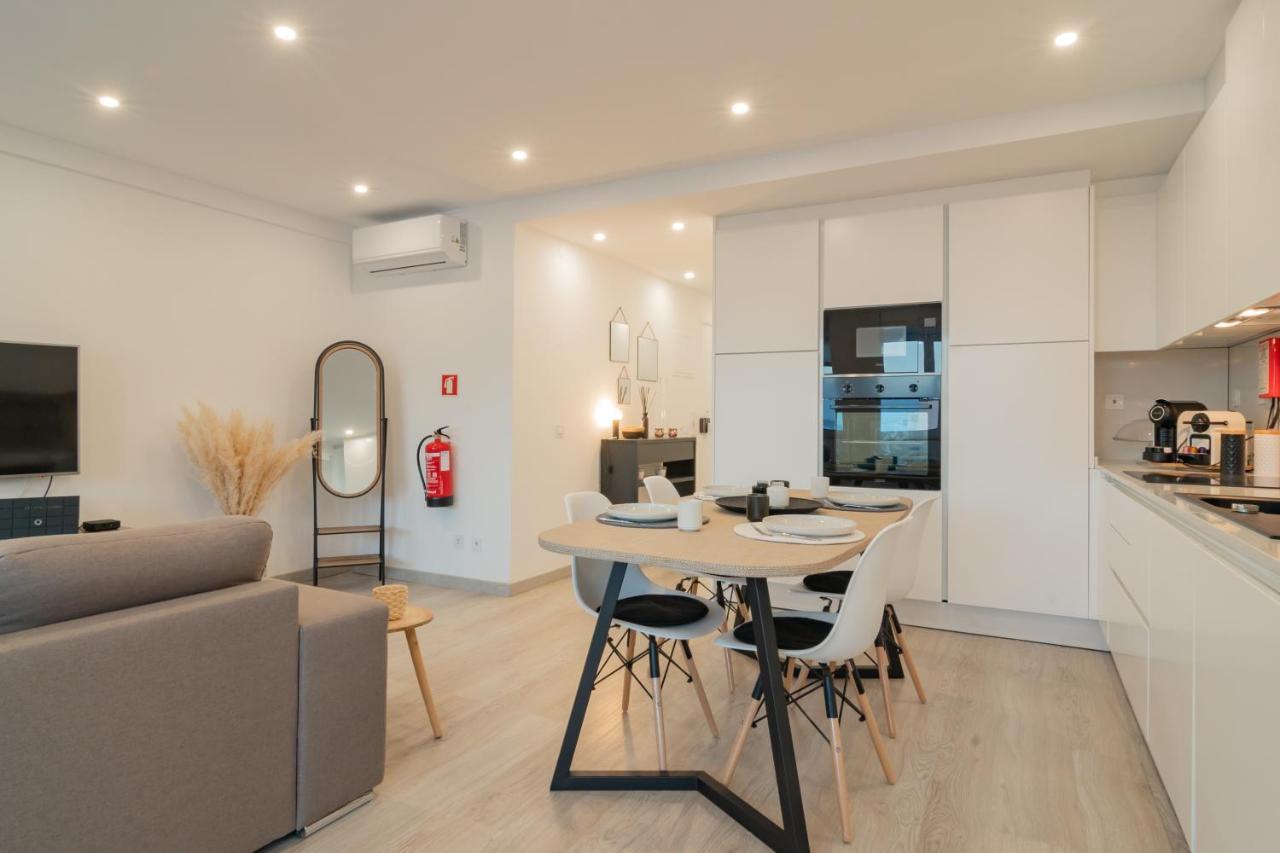 Stylish Apartment W/ River View By Lovelystay Oeiras Dış mekan fotoğraf